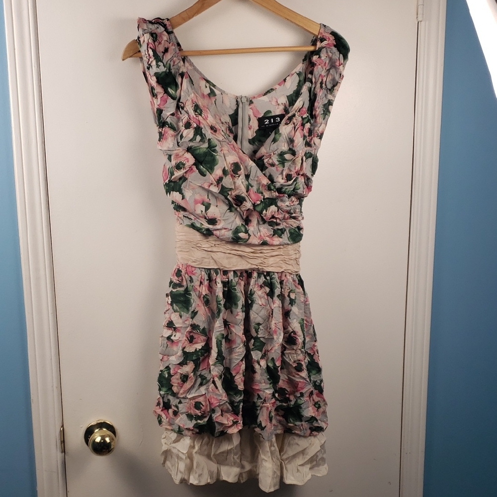 213 By Michelle Kim Floral Size Large Mini Dress